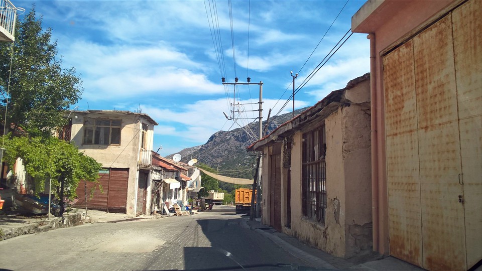 Sleepy Söğüt village
