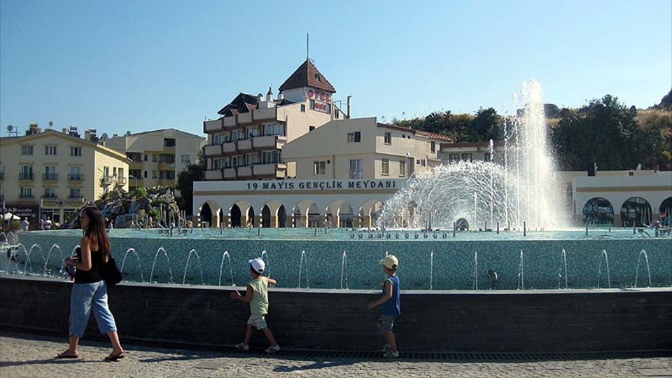 Marmaris new town square by day