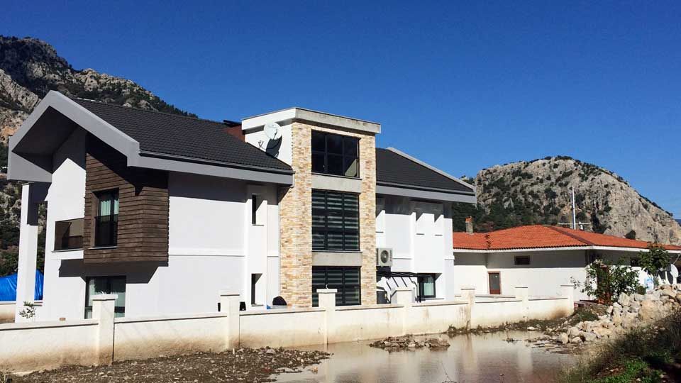 Villa behind Köşem BBQ Restaurant now completed